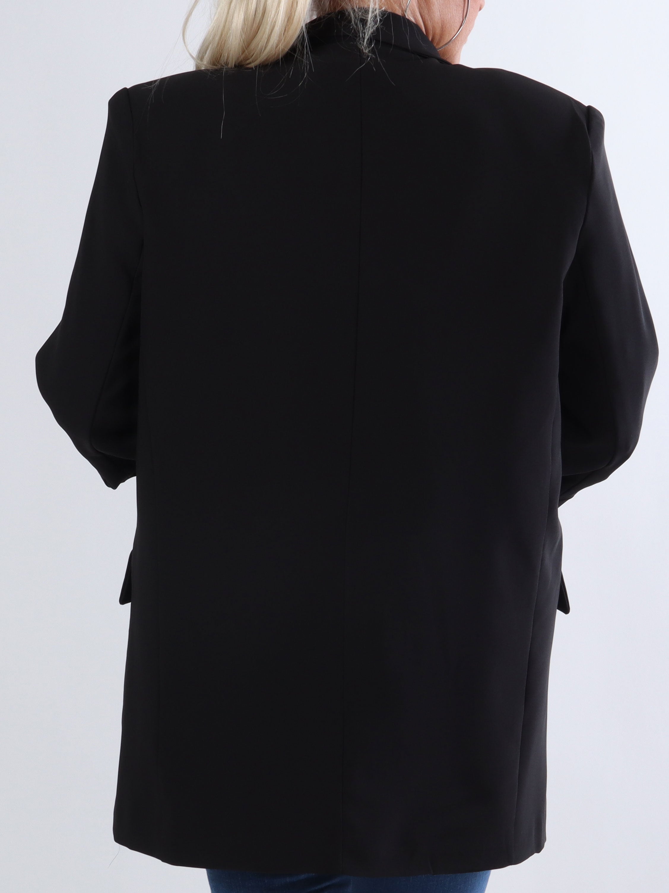 Mindy - Ensfarvet blazer med 3/4 ærmer